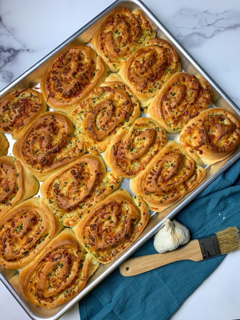 Cheesy Garlic Rolls