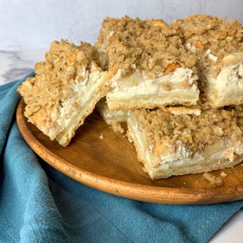 Apple Cheesecake Bars