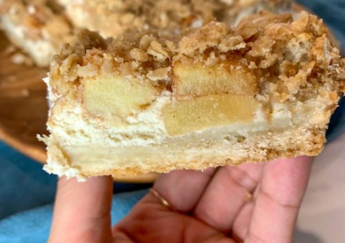 Apple Cheesecake Bars